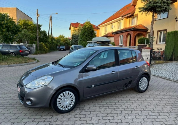 Renault Clio cena 12900 przebieg: 190000, rok produkcji 2009 z Nowy Targ małe 172